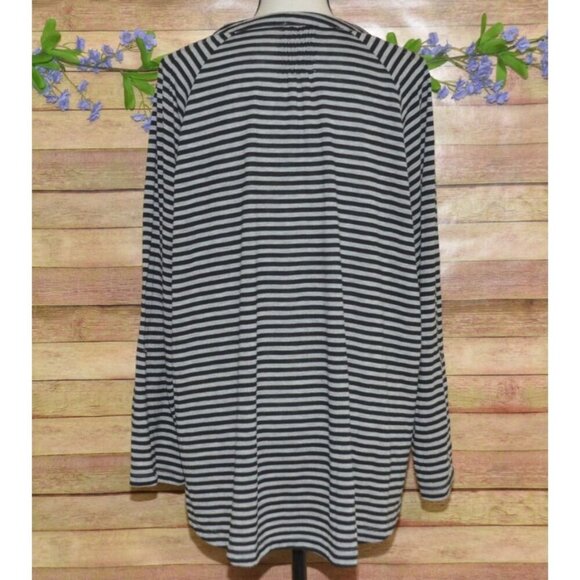 Vintage Faded Glory Women's Gray Striped V-Neck Blouse 4X Long Roll Tab Sleeves - Picture 9 of 12